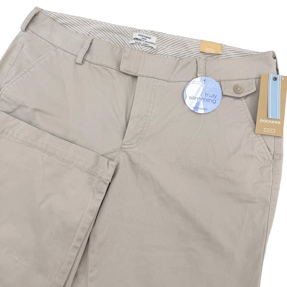 Dockers Jaelynn Pants Womens 16P M Khaki Mid Rise Curvy Fit Slimming Chino NEW